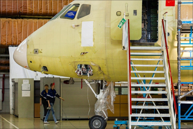 About the life of the Superjet About the life of the Superjet