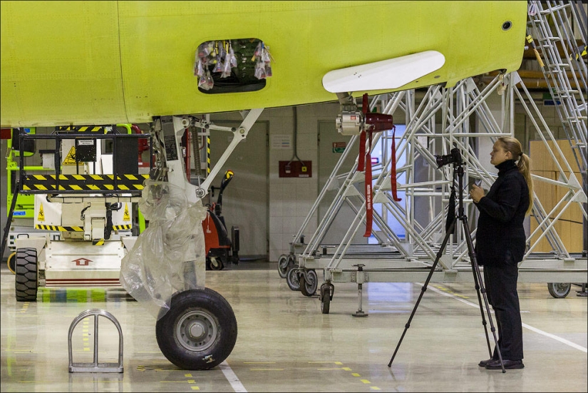 About the life of the Superjet About the life of the Superjet