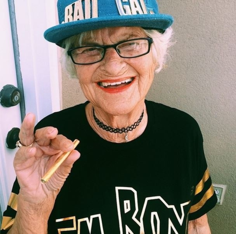 Abuela 'cool' de 86 años publica fotos locas en Instagram Abuela 'cool' de 86 años publica fotos locas en Instagram