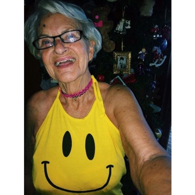 Abuela 'cool' de 86 años publica fotos locas en Instagram Abuela 'cool' de 86 años publica fotos locas en Instagram