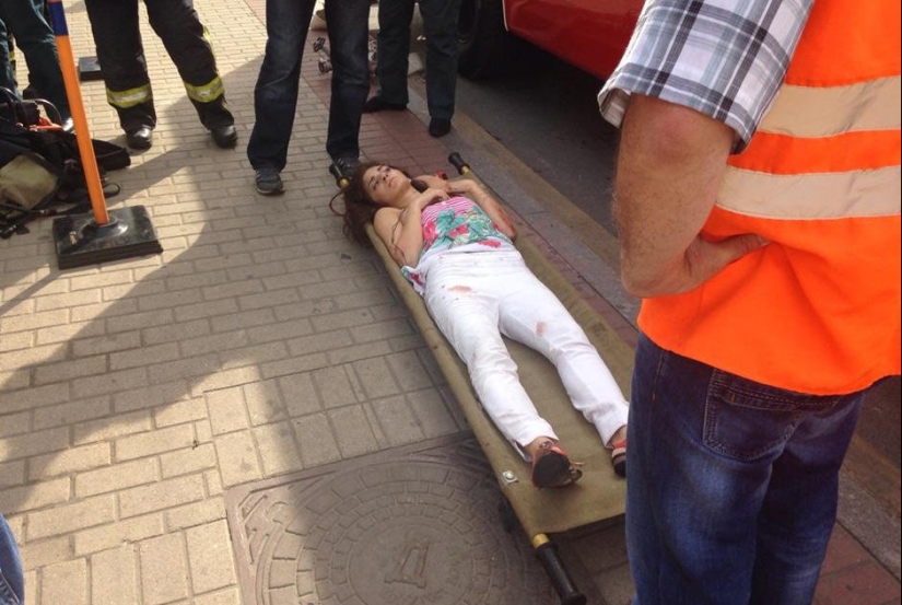 Accidente en el metro de Moscú en el tramo Slavyansky Boulevard - Victory Park Accidente en el metro de Moscú en el tramo Slavyansky Boulevard - Victory Park