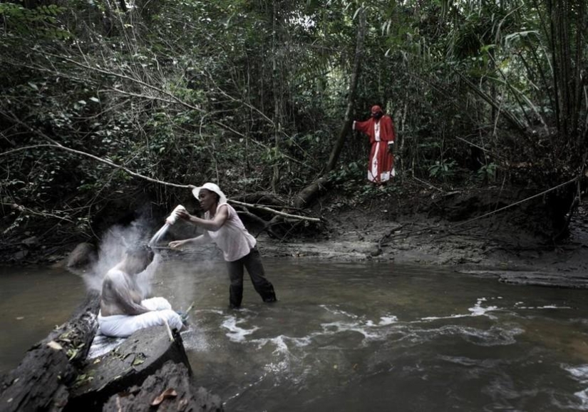 Africa from Sunrise to Sunset: One Day Trip