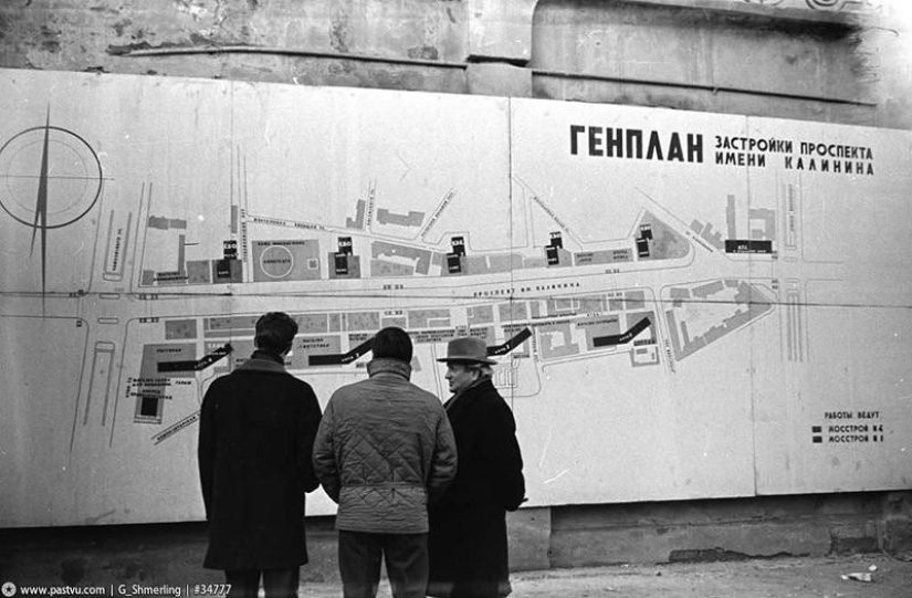 Ah, Arbat, my Arbat... Ah, Arbat, my Arbat...