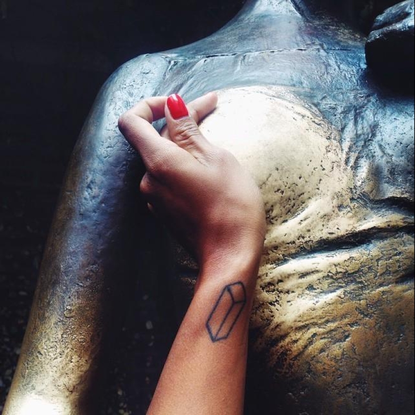 All tourists do it All tourists do it