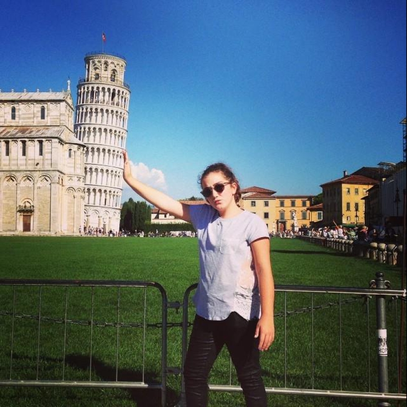 All tourists do it All tourists do it