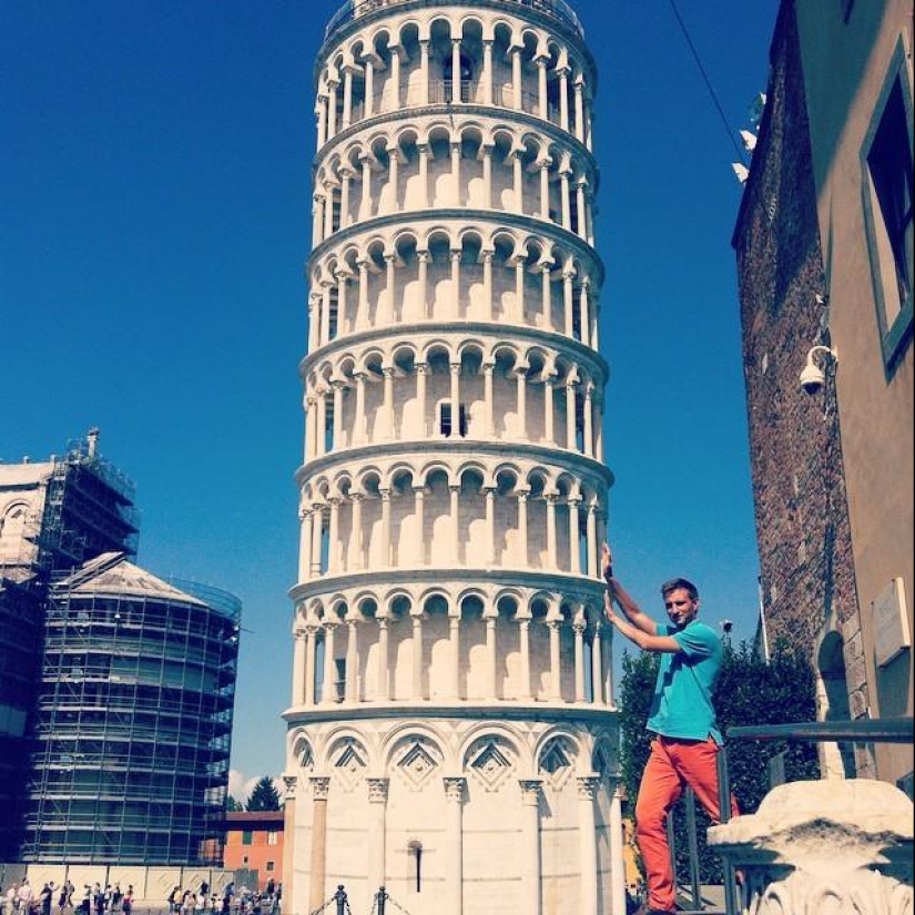 All tourists do it All tourists do it