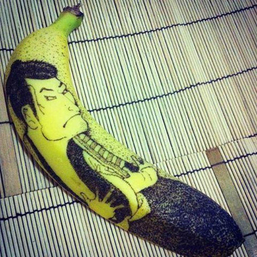 Amazing drawings on bananas Amazing drawings on bananas