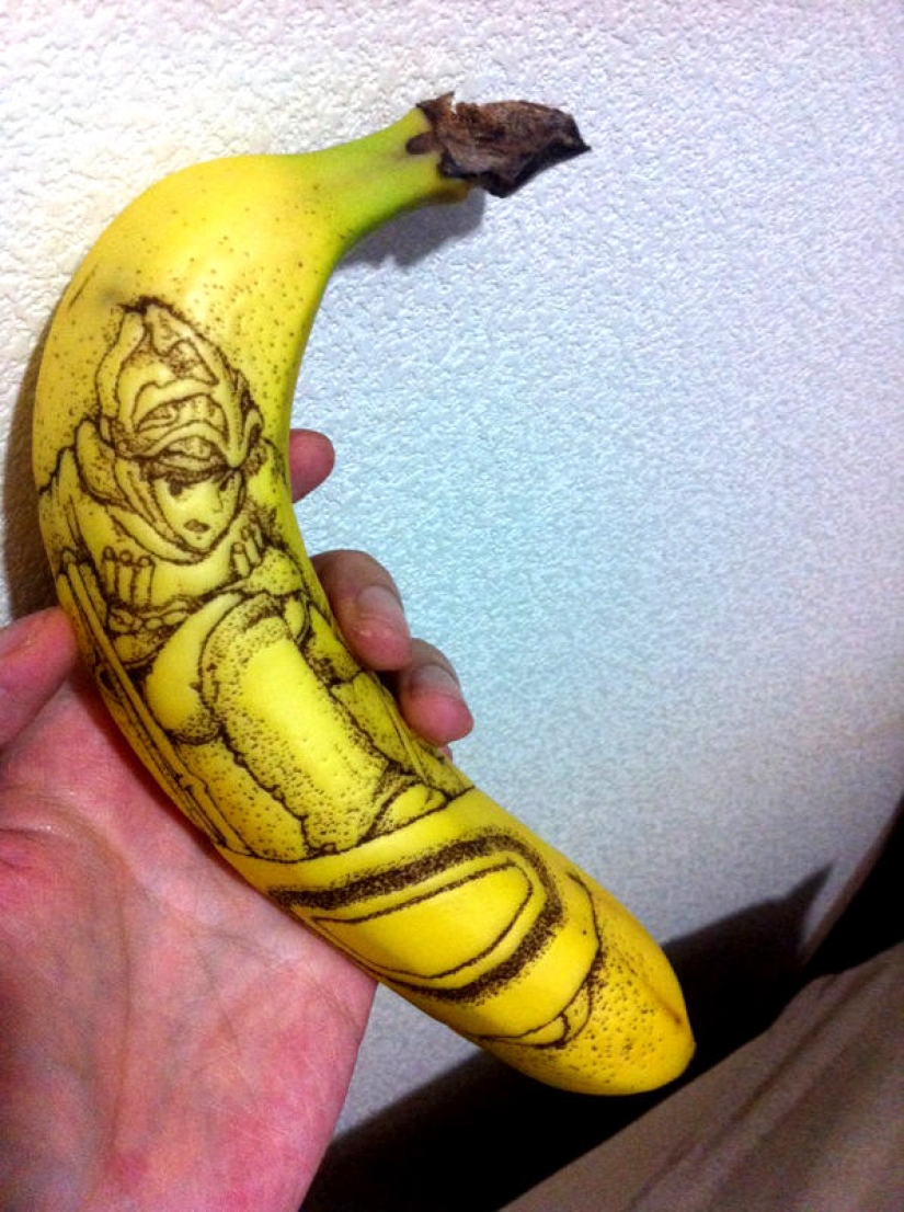 Amazing drawings on bananas Amazing drawings on bananas