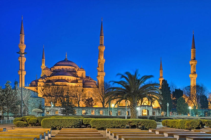 Amazing places of worship around the world