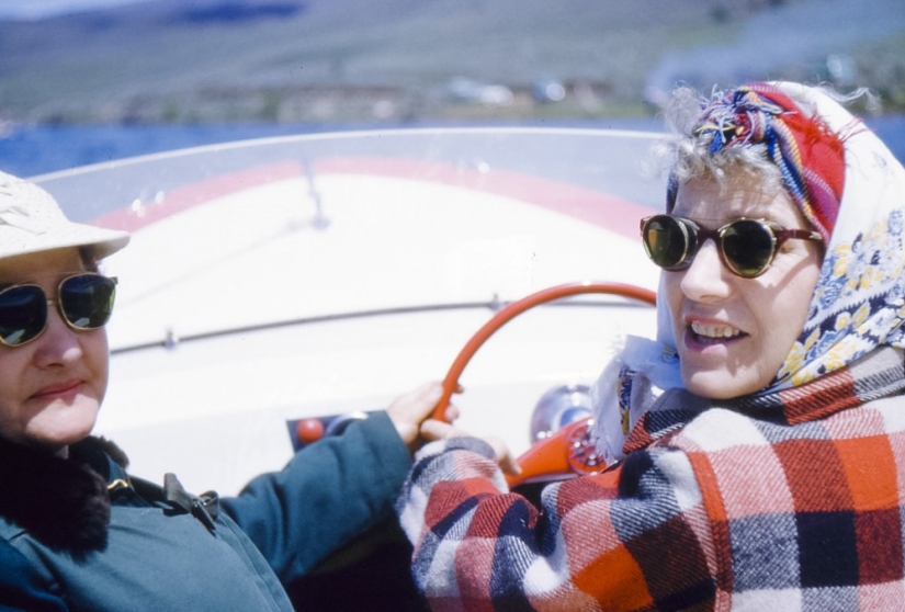 America 50s in color