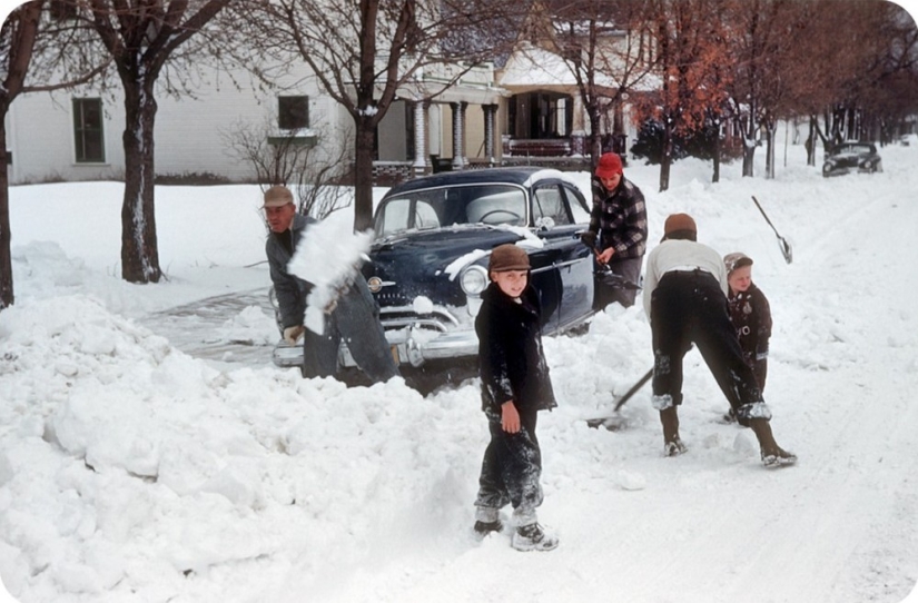 America 50s in color