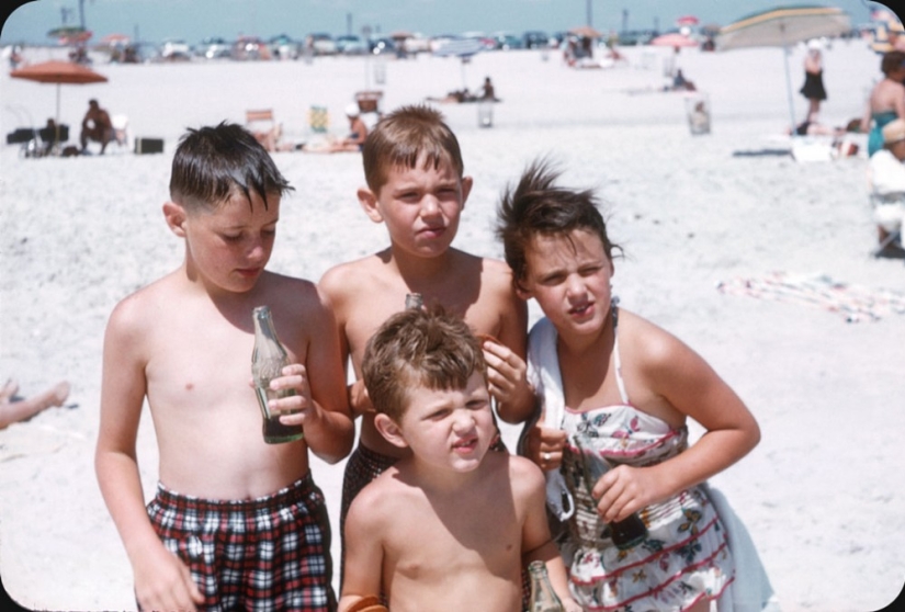 America 50s in color