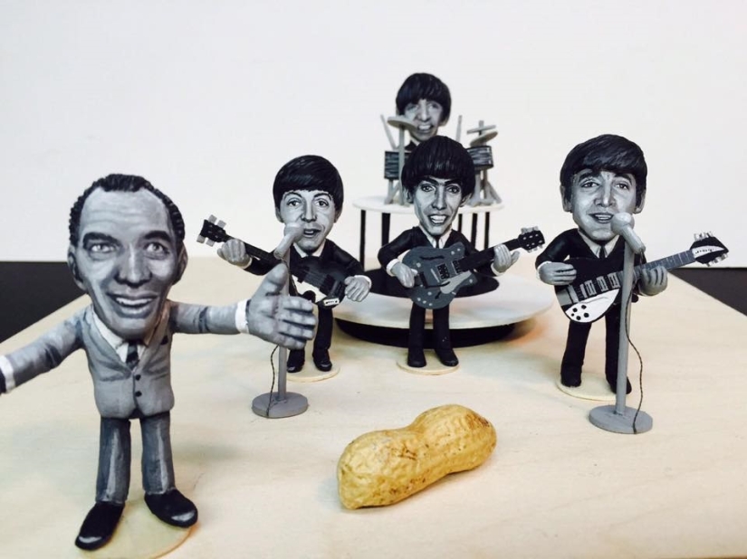 American creates ingenious figurines from peanuts