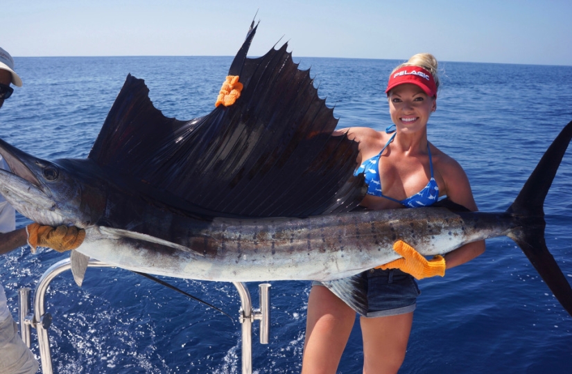 American woman urges women to go fishing