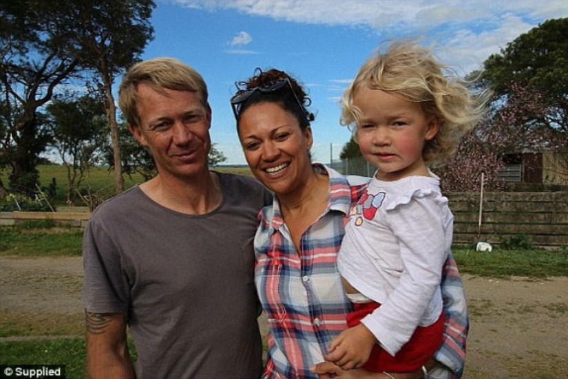 An English woman fell in love with a sperm donor, from whom she gave birth to a daughter