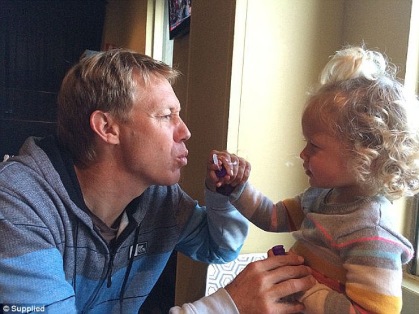 An English woman fell in love with a sperm donor, from whom she gave birth to a daughter