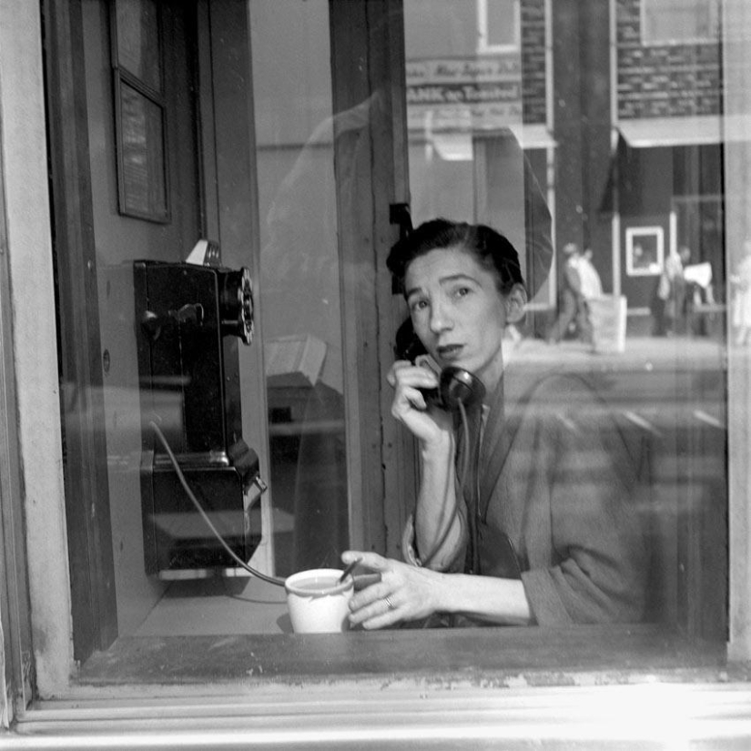 And again about the legendary Vivienne Meyer