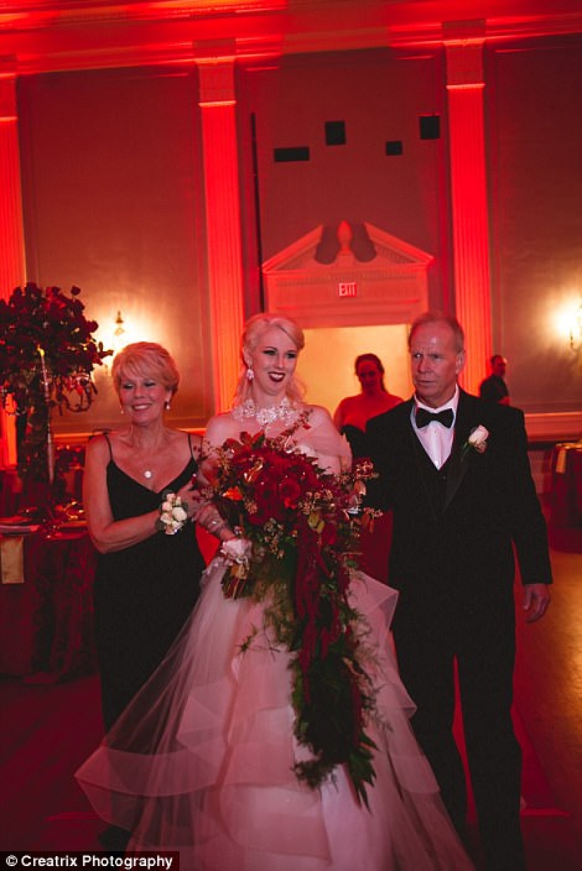 And death will not separate: a couple obsessed with vampires arranged a wedding for 120 thousand dollars And death will not separate: a couple obsessed with vampires arranged a wedding for 120 thousand dollars