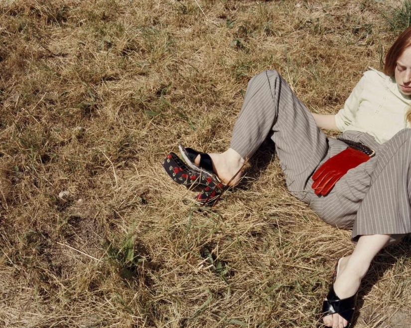 Anti-fashion: fashion photo shoot on the contrary Anti-fashion: fashion photo shoot on the contrary