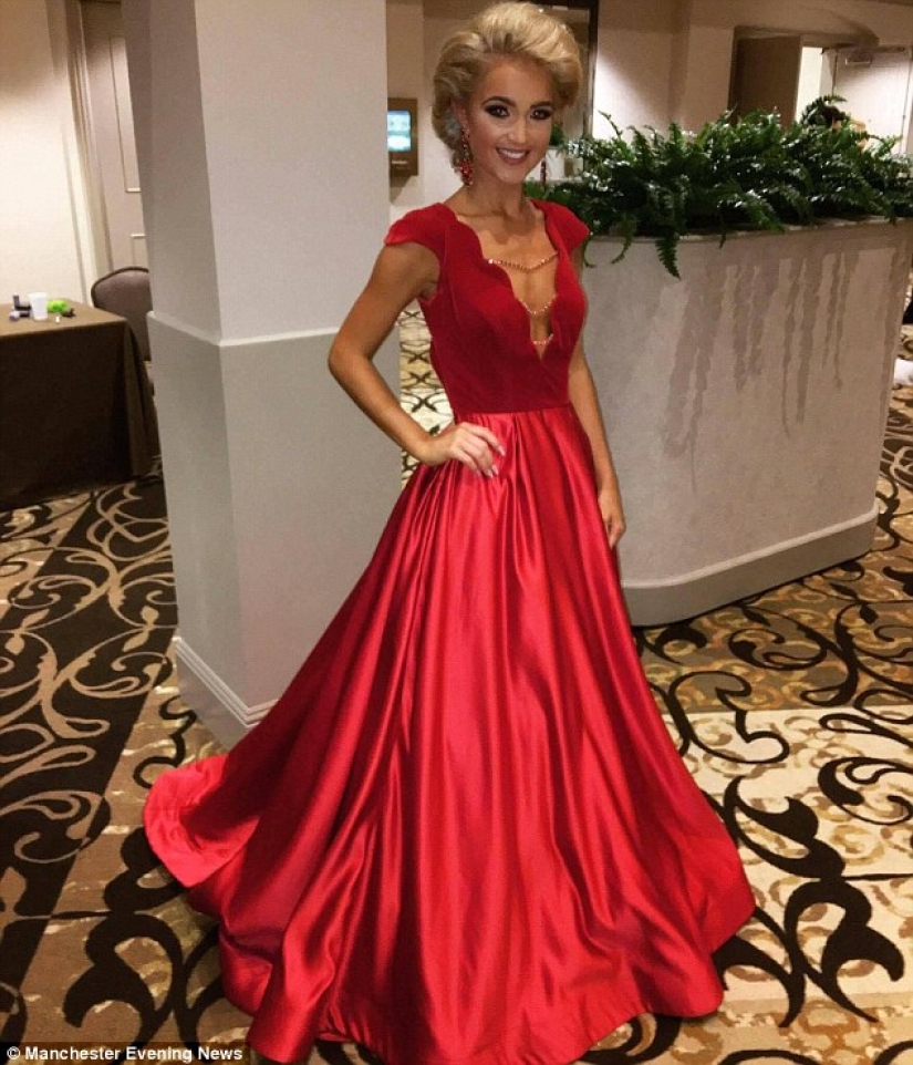 Apple from the apple tree: gorgeous mom and daughter just blew up a beauty contest