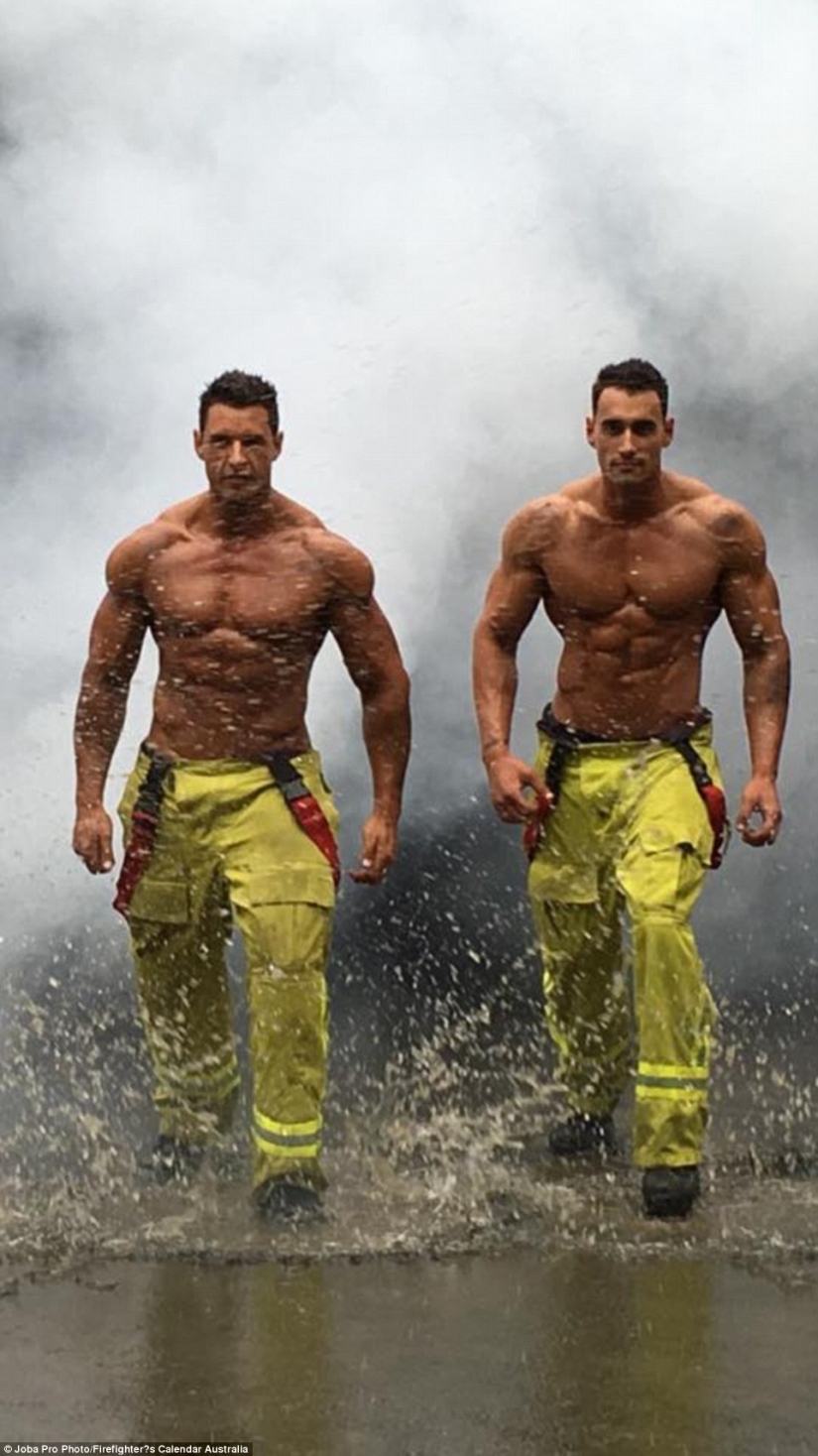 Ardiente backstage: fotos del rodaje del calendario benéfico con bomberos desnudos