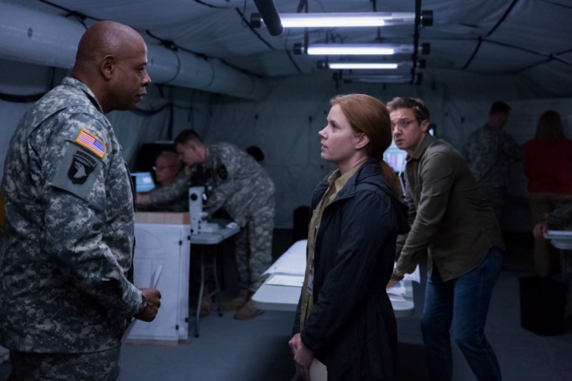 "Arrival": why sci-fi thriller about the alien invasion of Russia is the story of your life "Arrival": why sci-fi thriller about the alien invasion of Russia is the story of your life