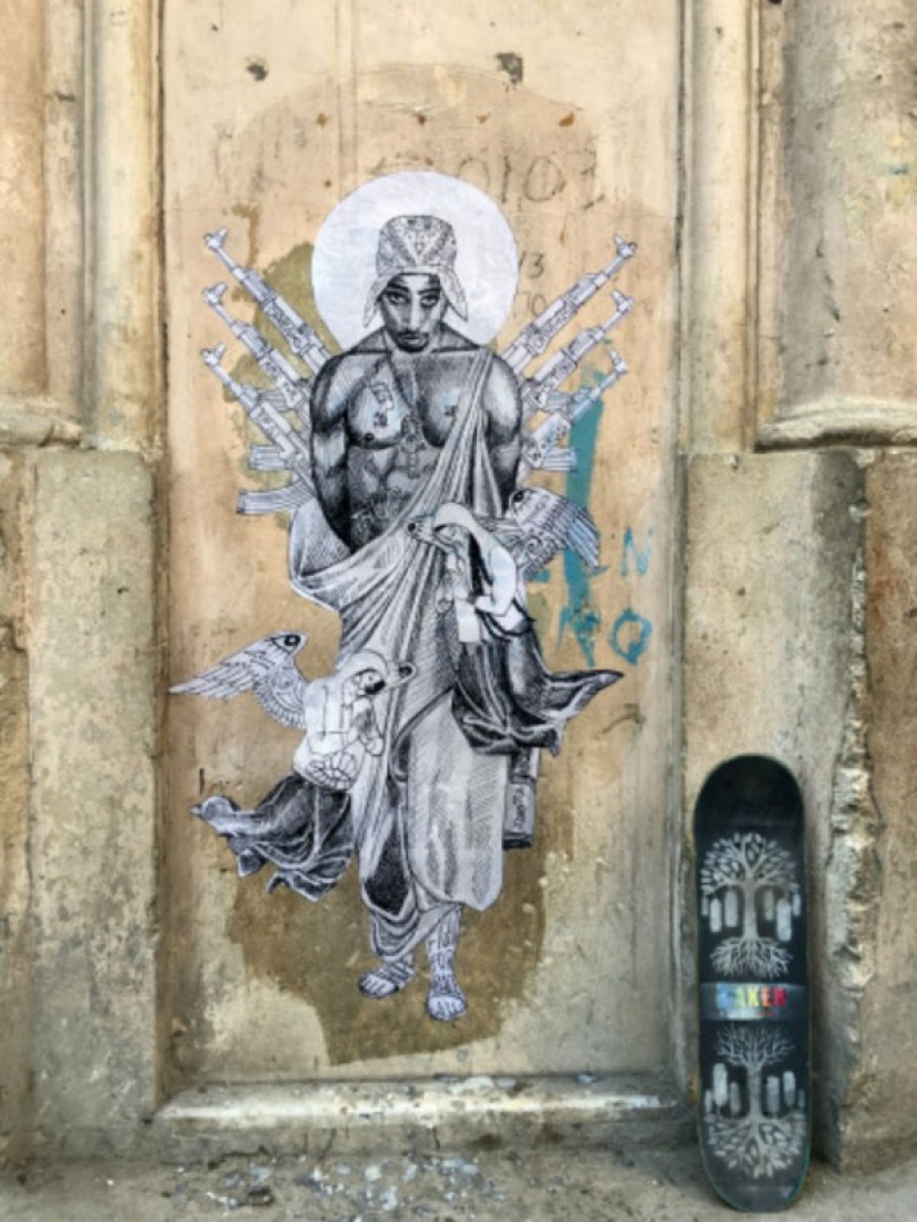 Art or highly artistic vandalism? Art or highly artistic vandalism?