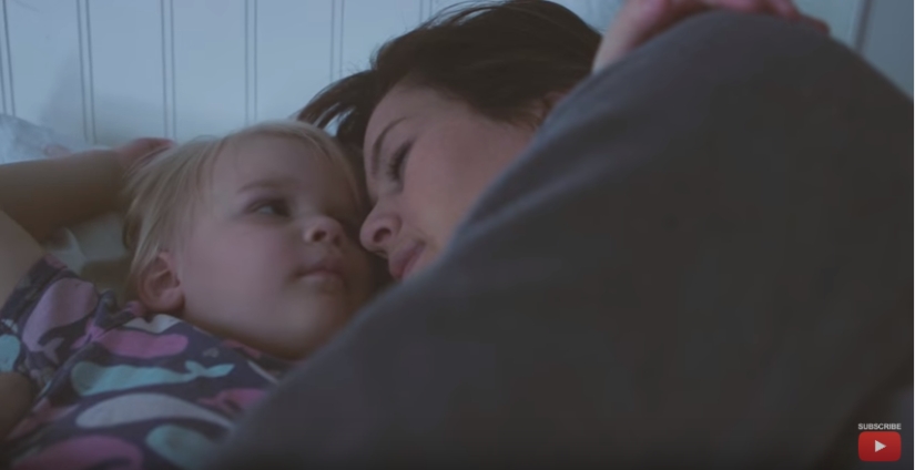 "As usual" and "magically": the same day through the eyes of mother and child "As usual" and "magically": the same day through the eyes of mother and child