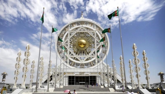 Ashgabat - a city of white marble