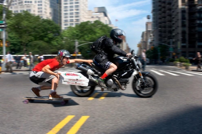 Atletas entre nosotros Atletas entre nosotros