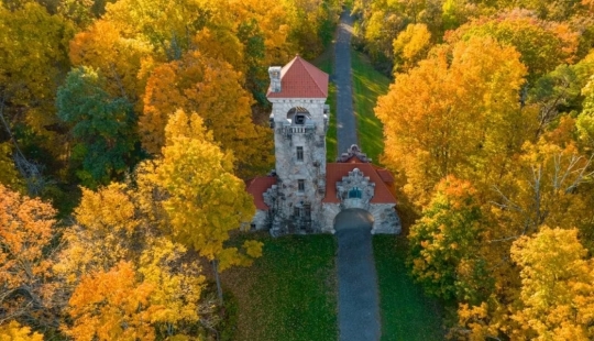 Autumn Escapes: 10 Best Fall Weekend Getaways From New York City