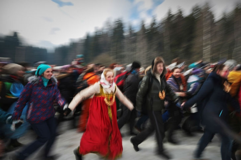 "Bakshevskaya Maslitsa" en un claro secreto en la región de Moscú