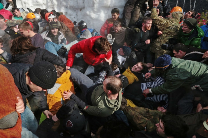 &quot;Bakshevskaya Maslitsa&quot; in a secret glade in the Moscow region