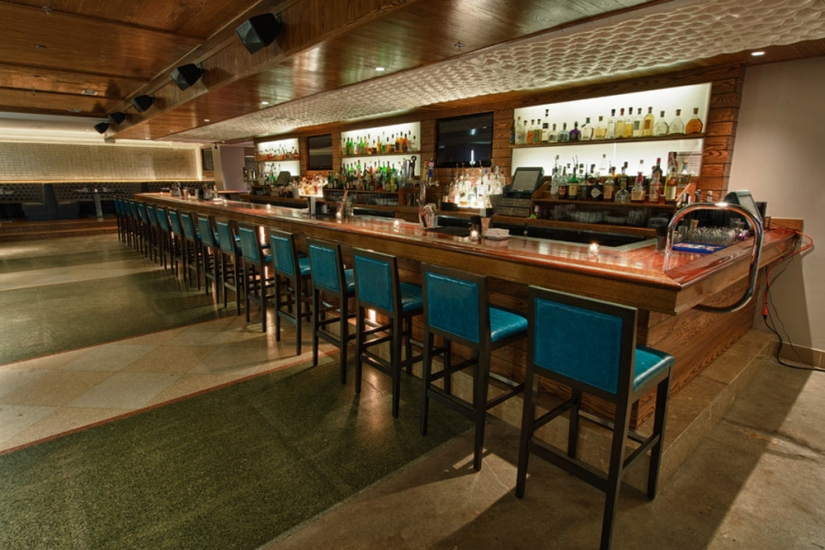 Bank vault from the 20s turned into a stylish restaurant