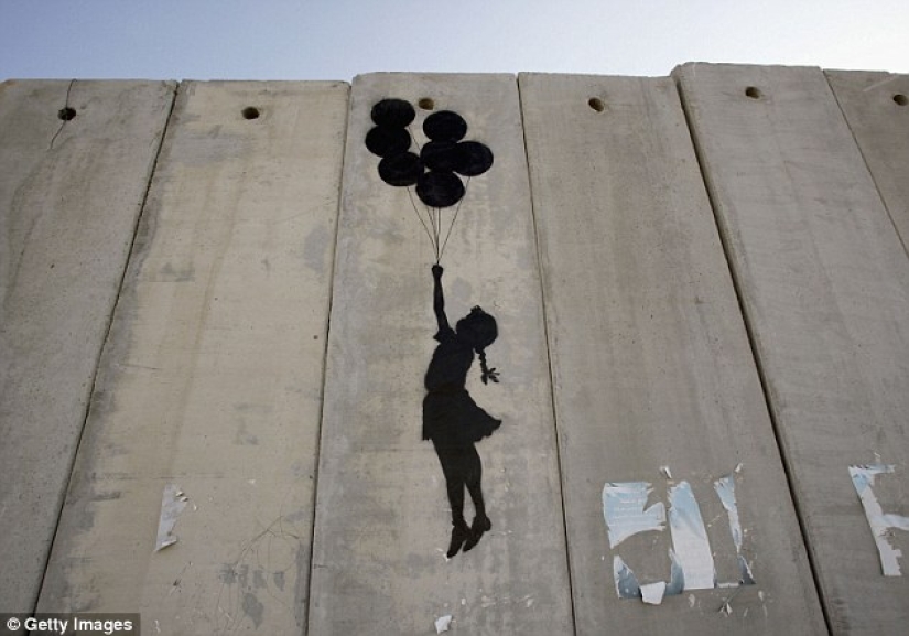 Banksy opened a hotel with the "worst view in the world" — the wall between Israel and Palestine Banksy opened a hotel with the "worst view in the world" — the wall between Israel and Palestine