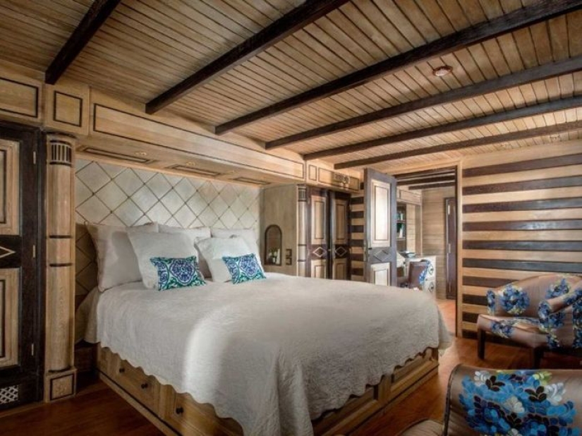 Barco de reconocimiento soviético convertido en yate de súper lujo