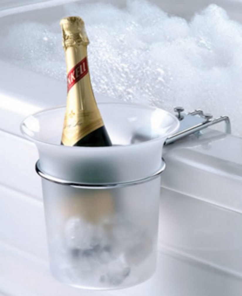 Bathroom Gadgets You'll Want to Stay There Forever Bathroom Gadgets You'll Want to Stay There Forever