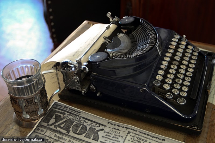 Behemoth, Annushka y otros habitantes del "apartamento malo"