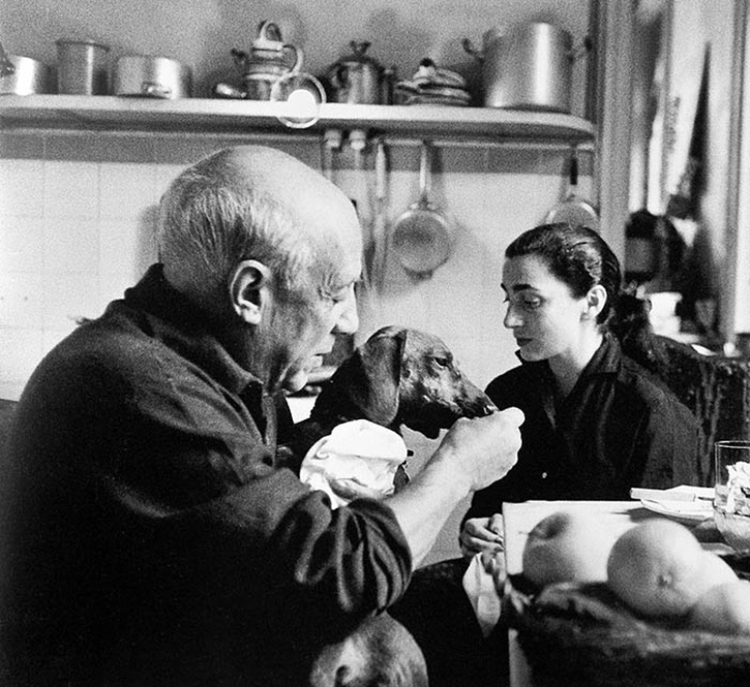 Behind every great man is a great dog Behind every great man is a great dog