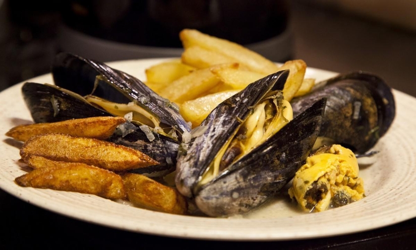 Belgian Cuisine: The Three Pillars of Traditional Gastronomy Belgian Cuisine: The Three Pillars of Traditional Gastronomy