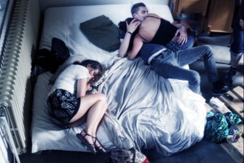 Belgian photographer Lara Gasparatto: getting to the bottom of things and events