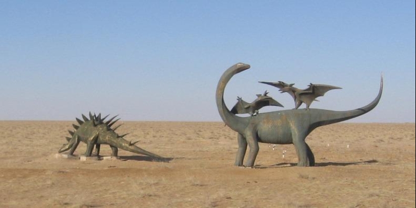 Besando dinosaurios de Eren Caliente en China