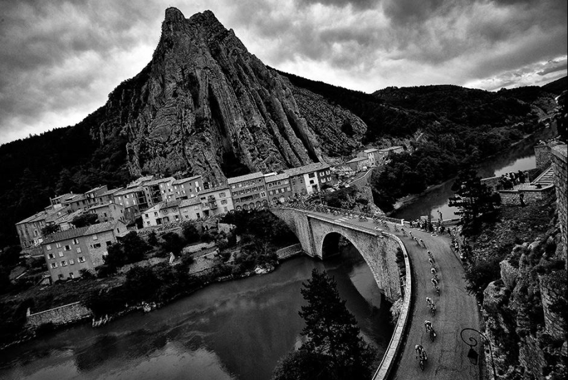 Black and white moments of the "Great Loop" Black and white moments of the "Great Loop"