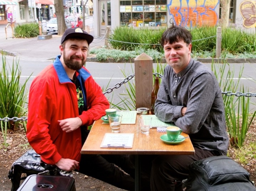 Blogger tomará café con cada uno de los 1000 amigos de Facebook para comunicarse en vivo