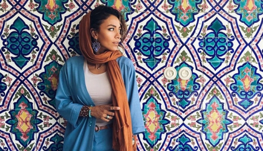 Bold Iranian fashionistas in sneakers destroy stereotypes