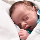 Born twice: doctors took the baby out of the womb to operate and bring it back