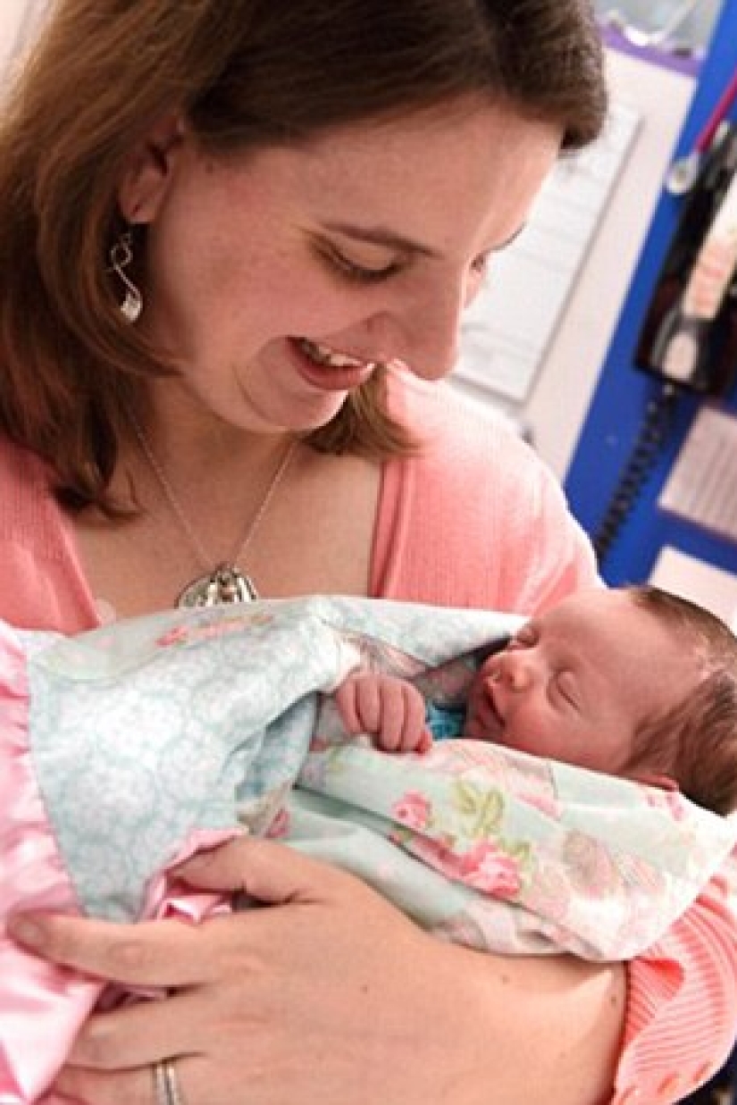 Born twice: doctors took the baby out of the womb to operate and bring it back