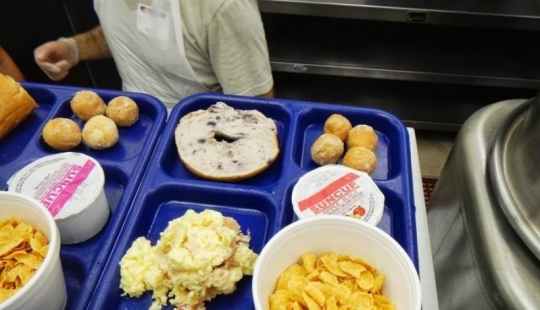 Breakfast at an American homeless shelter Breakfast at an American homeless shelter