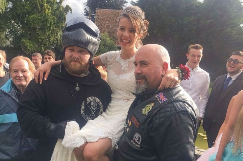 British schoolgirl celebrated graduation with 120 bikers