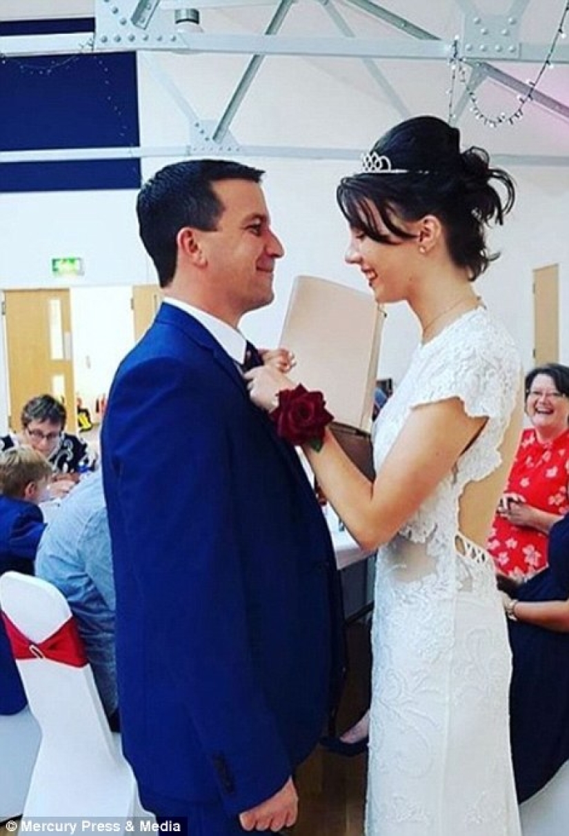 British schoolgirl celebrated graduation with 120 bikers